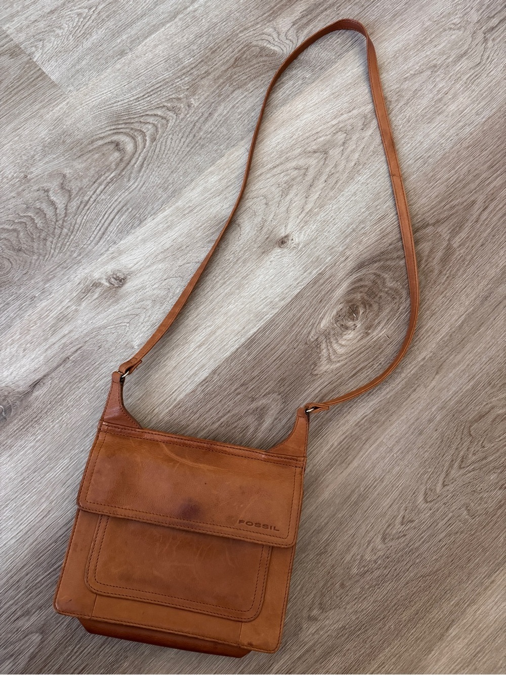 Fossil Brown Leather Purse Bag Crossbody Long Strap